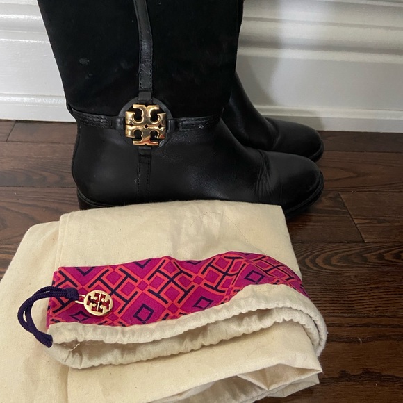 Tory Burch boots size 7.5 M - Picture 2 of 4